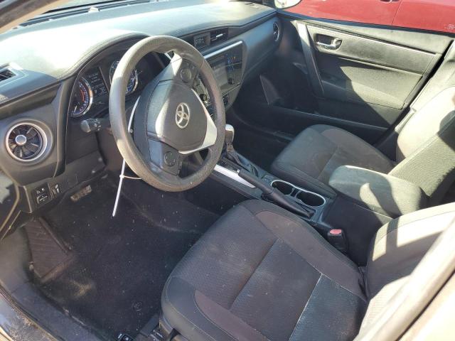 2T1BURHE5KC201810 - 2019 TOYOTA COROLLA L BROWN photo 8