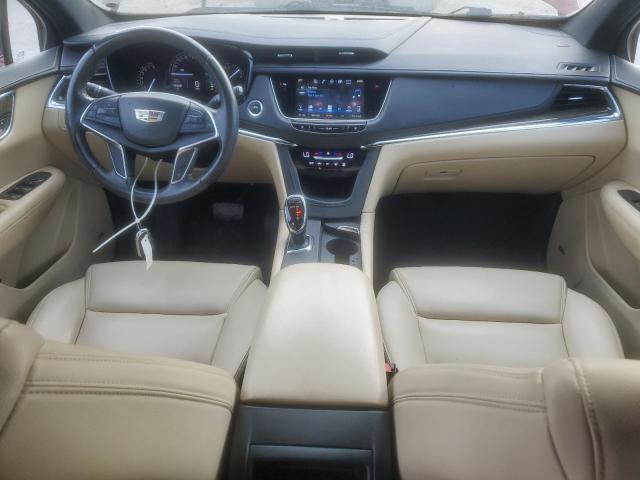 1GYKNARS5HZ148103 - 2017 CADILLAC XT5 RED photo 8