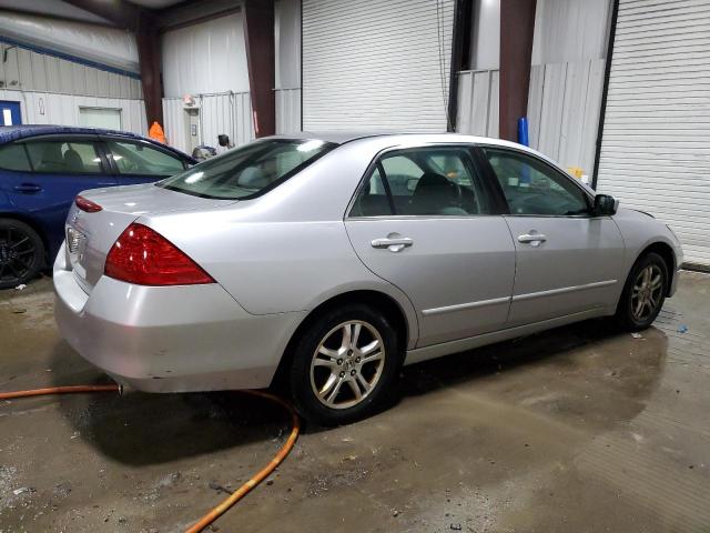 1HGCM56346A135356 - 2006 HONDA ACCORD SE SILVER photo 3