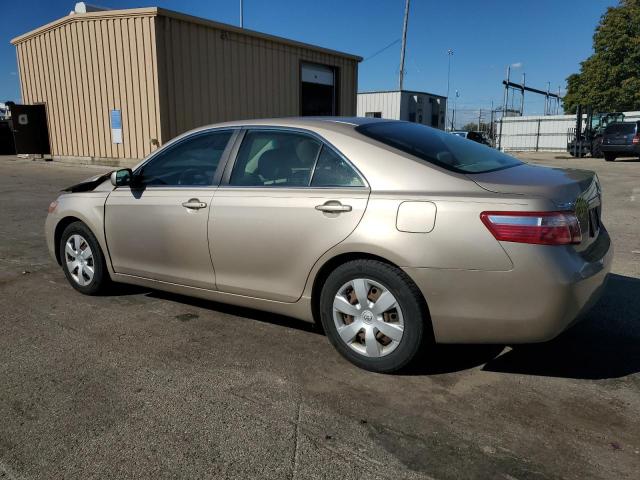 4T4BE46K09R070681 - 2009 TOYOTA CAMRY BASE GOLD photo 2