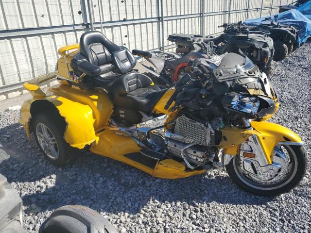2001 HONDA GL1800, 