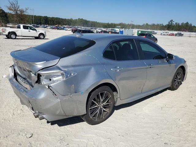 4T1T11AK9RU841381 - 2024 TOYOTA CAMRY SE NIGHT SHADE SILVER photo 3