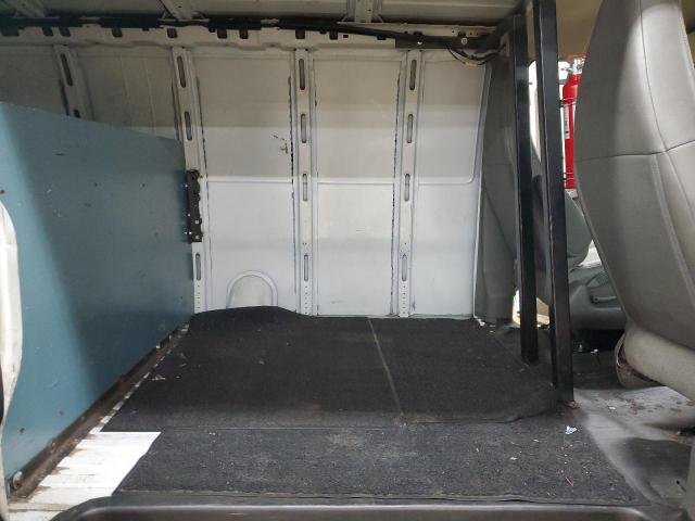 1GCZGHFGXJ1345067 - 2018 CHEVROLET EXPRESS G3 Beyaz fotoğraf 11