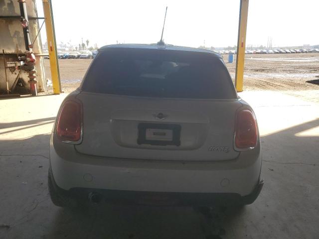 WMWXM5C57F3B34650 - 2015 MINI COOPER GRAY photo 6