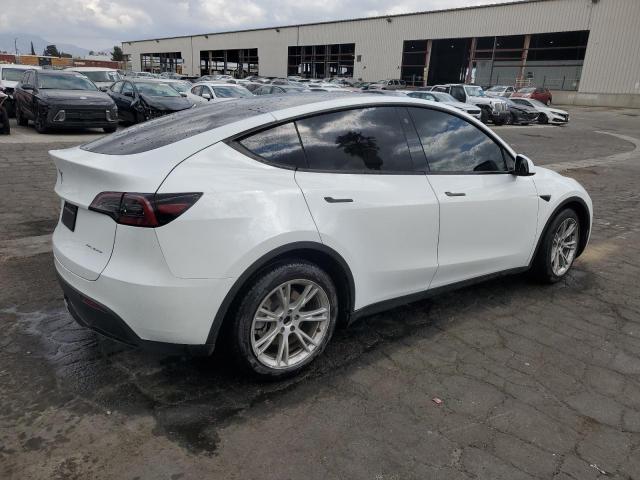 7SAYGDEE4PF638745 - 2023 TESLA MODEL Y أبيض صورة 3