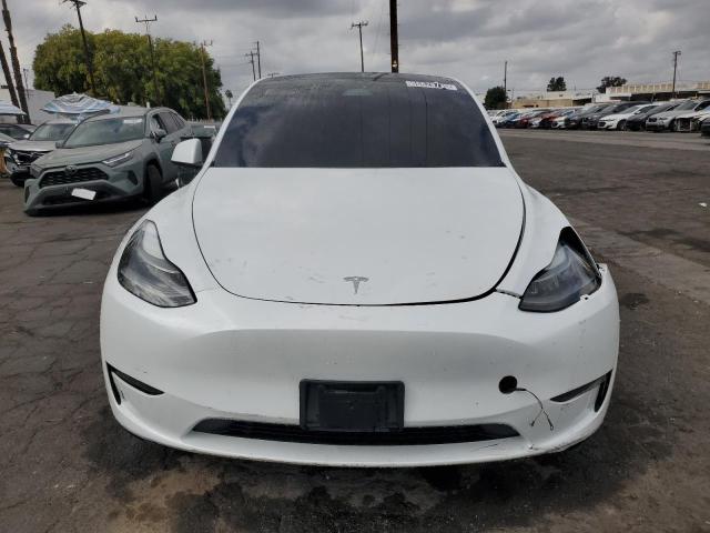 7SAYGDEE4PF638745 - 2023 TESLA MODEL Y أبيض صورة 5