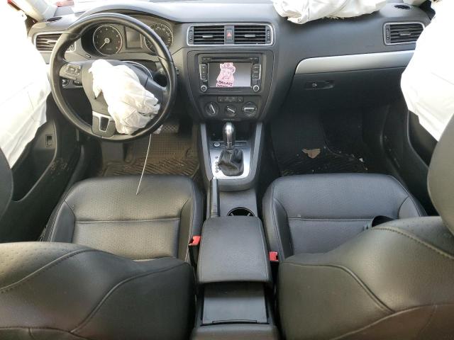 3VWD17AJ1EM326521 - 2014 VOLKSWAGEN JETTA SE RED photo 8