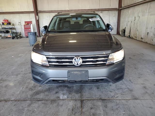 3VV0B7AX0JM116152 - 2018 VOLKSWAGEN TIGUAN S GRAY photo 5