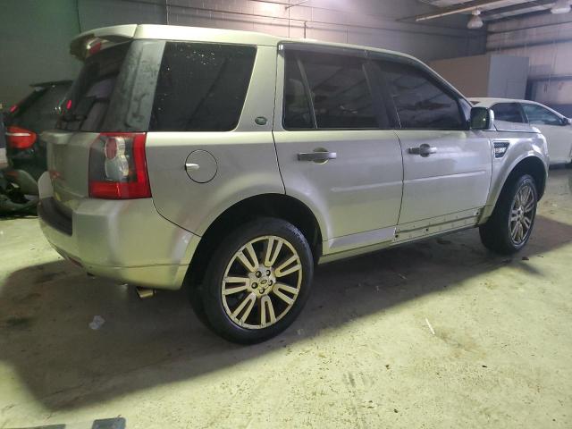 SALFR2BNXAH182886 - 2010 LAND ROVER LR2 HSE TAN photo 3