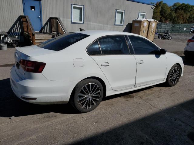 3VWD17AJ1HM305706 - 2017 VOLKSWAGEN JETTA SPORT WHITE photo 3