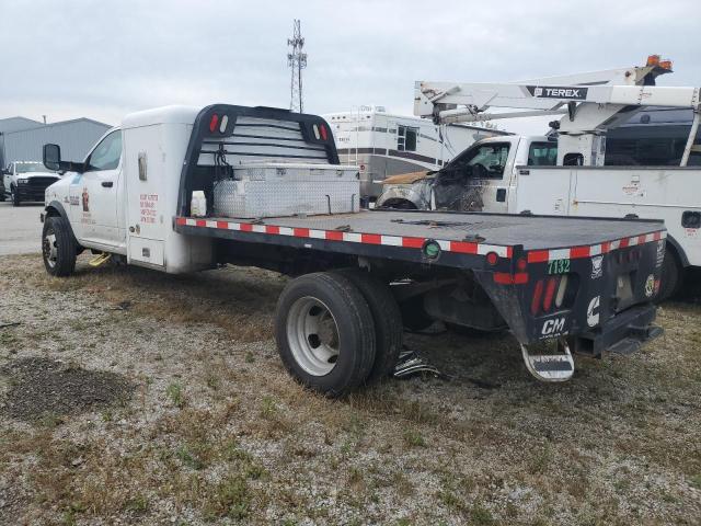 3C7WRMDL2FG647132 - 2015 RAM 5500 Blanc photo 2