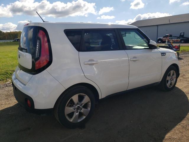 KNDJN2A24J7895034 - 2018 KIA SOUL თეთრი ფოტო 3