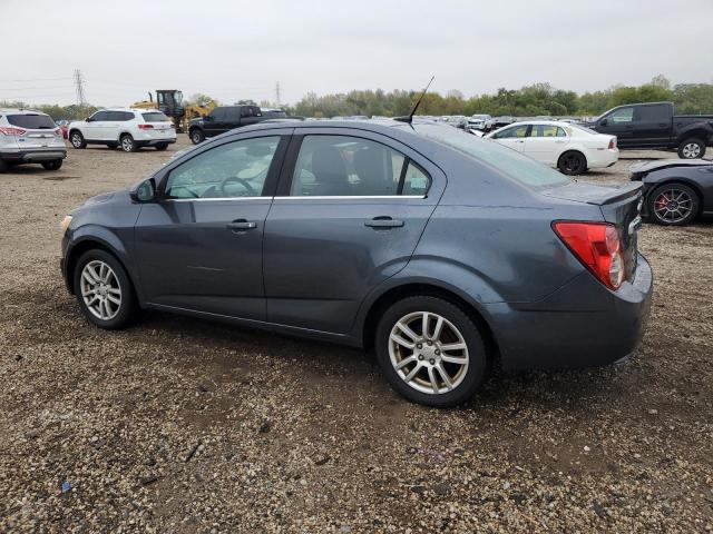 1G1JC5SH5D4105426 - 2013 CHEVROLET SONIC LT GRAY photo 2