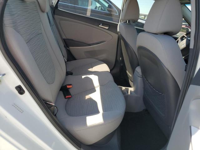 KMHCT4AE4GU994401 - 2016 HYUNDAI ACCENT SE WHITE photo 10
