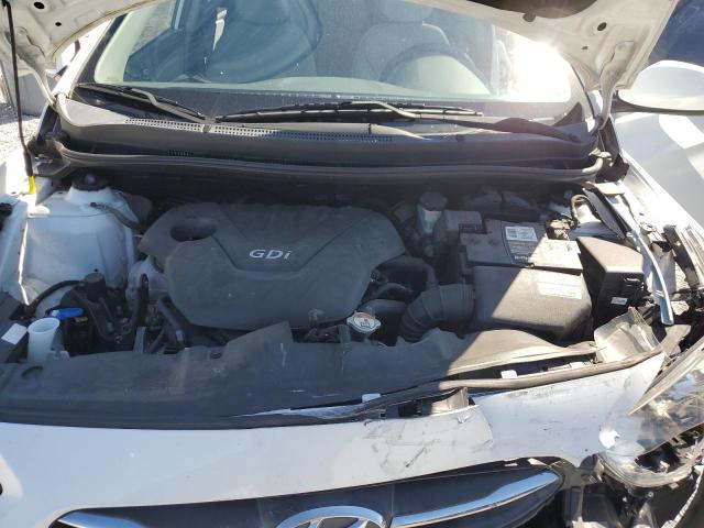 KMHCT4AE4GU994401 - 2016 HYUNDAI ACCENT SE WHITE photo 11