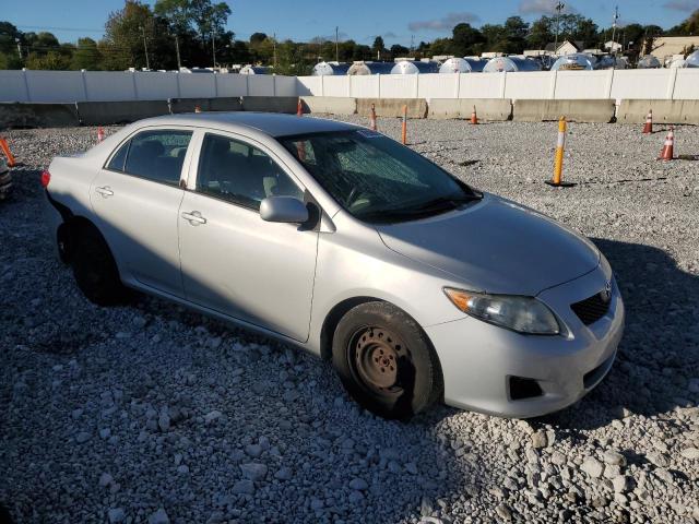 2T1BU40E59C167621 - 2009 TOYOTA COROLLA BASE SILVER photo 4