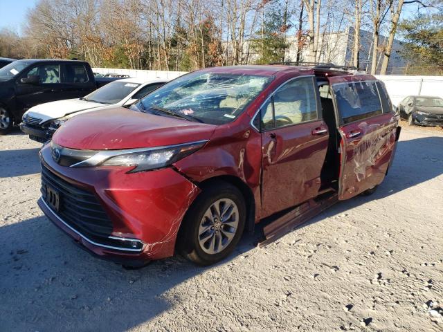 2024 TOYOTA SIENNA XLE, 