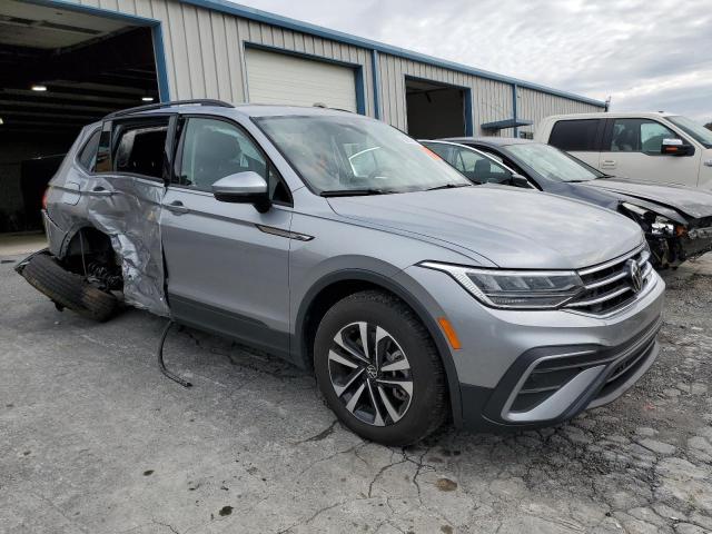 3VVFB7AX5RM187062 - 2024 VOLKSWAGEN TIGUAN S 银色 照片 4