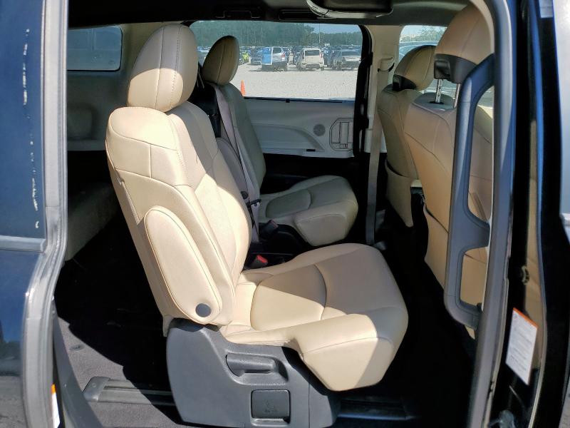 5TDYRKEC5MS055618 - 2021 TOYOTA SIENNA XLE 黑色 照片 11