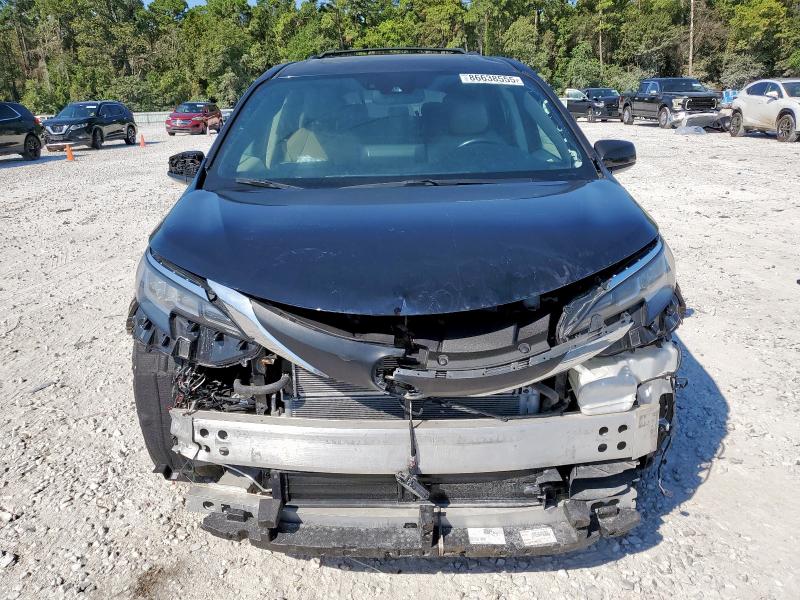 5TDYRKEC5MS055618 - 2021 TOYOTA SIENNA XLE 黑色 照片 5