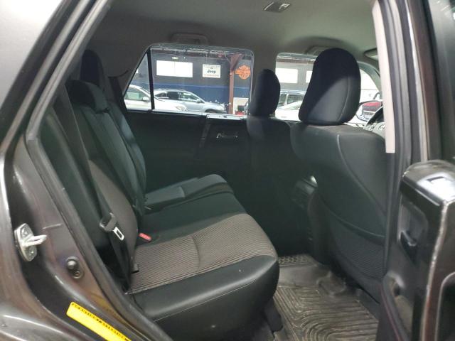 JTEBU5JR1G5360913 - 2016 TOYT 4RUNNER SR5/SR5 PREMIUM GRAY photo 11
