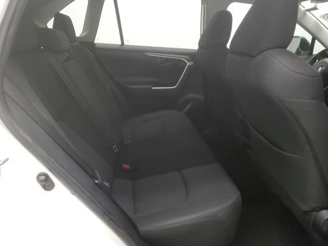 2T3H1RFV9LC056477 - 2020 TOYOTA RAV4 LE WHITE photo 11