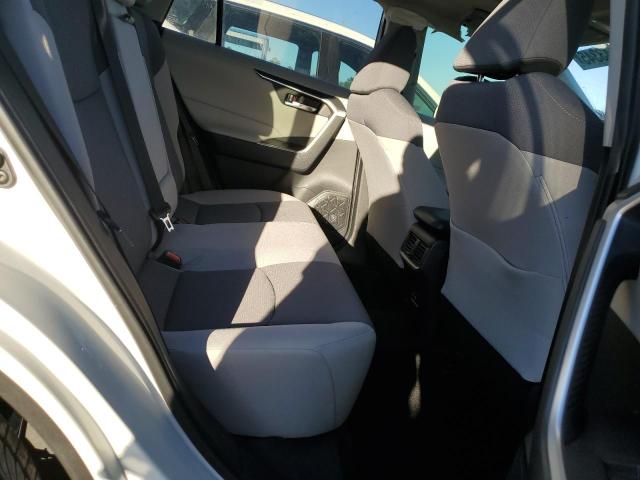 JTMW1RFV6KJ004842 - 2019 TOYOTA RAV4 XLE Blanco foto 11