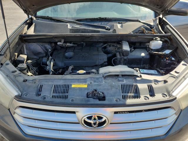 5TDZA3EH3CS019714 - 2012 TOYOTA HIGHLANDER BASE فحمي صورة 11