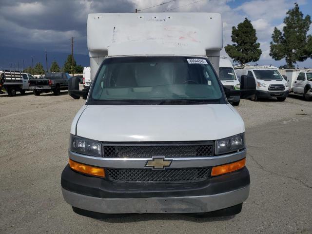 1HA3GTC70MN000636 - 2021 CHEVROLET EXPRESS G3 WHITE photo 5