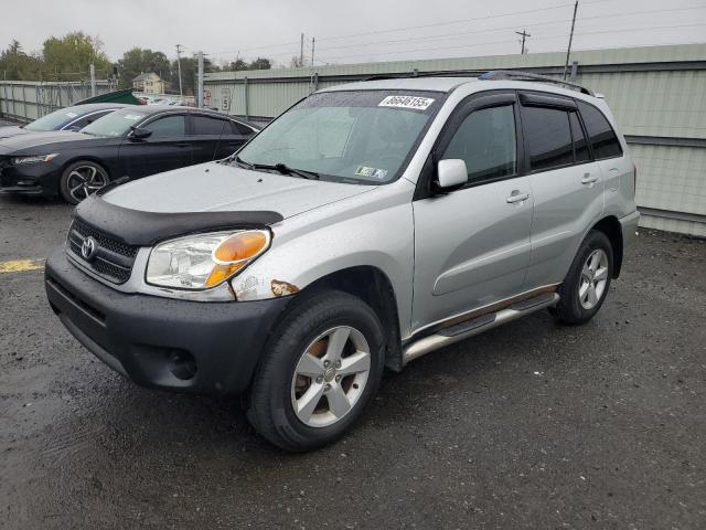 2004 TOYOTA RAV4, 