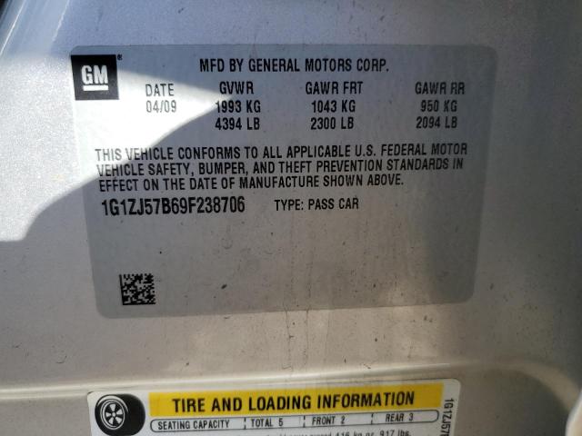 1G1ZJ57B69F238706 - 2009 CHEVROLET MALIBU 2LT SILVER photo 12