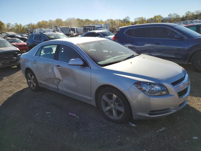 1G1ZJ57B69F238706 - 2009 CHEVROLET MALIBU 2LT SILVER photo 4