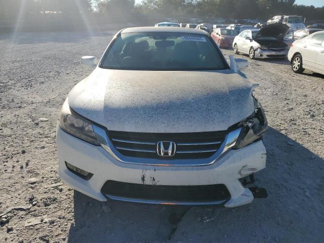 1HGCR3F97FA018235 - 2015 HONDA ACCORD TOURING WHITE photo 5