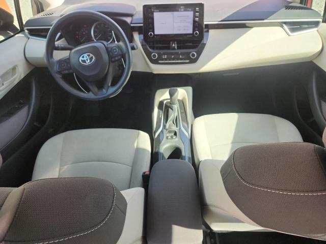 5YFEPMAE9NP321843 - 2022 TOYOTA COROLLA LE BURGUNDY photo 8