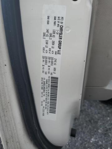 2A4RR5D18AR229010 - 2010 CHRYSLER TOWN & COU TOURING WHITE photo 13