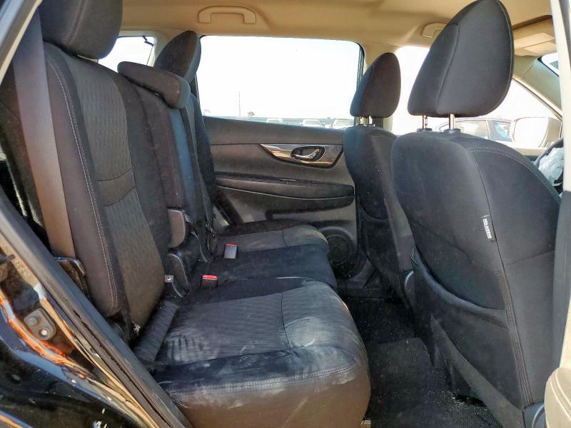 5N1AT2MT0JC758363 - 2018 NISSAN ROGUE S შავი ფოტო 11