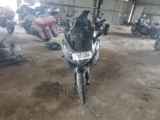 WB1061206FZZ25725 - 2015 BMW K1600 GTL BLACK photo 2