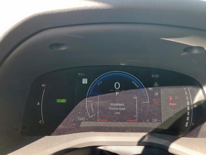 4T1DAACK0SU050812 - 2025 TOYOTA CAMRY XSE 白色 照片 9