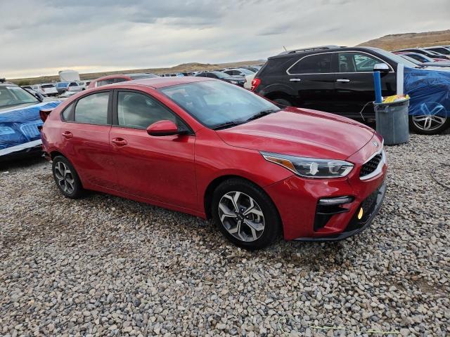 3KPF24ADXME371368 - 2021 KIA FORTE FE RED photo 4