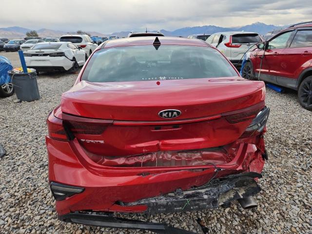 3KPF24ADXME371368 - 2021 KIA FORTE FE RED photo 6