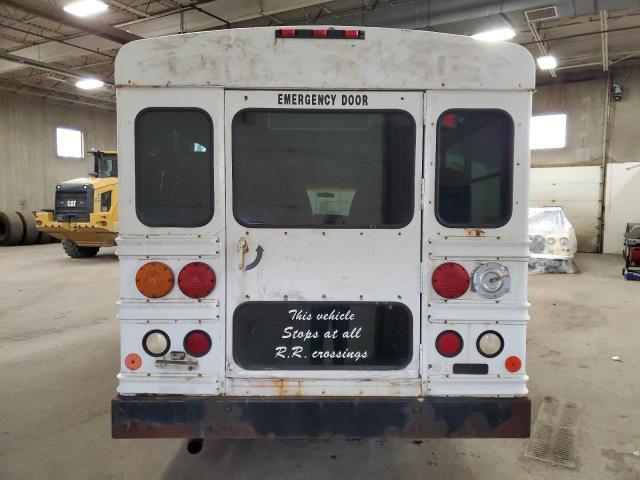 1GBHG31VX41143956 - 2004 CHEVROLET EXPRESS G3 WHITE photo 6