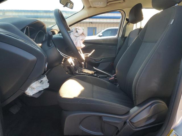 1FADP3K28JL256633 - 2018 FORD FOCUS SE SILVER photo 7