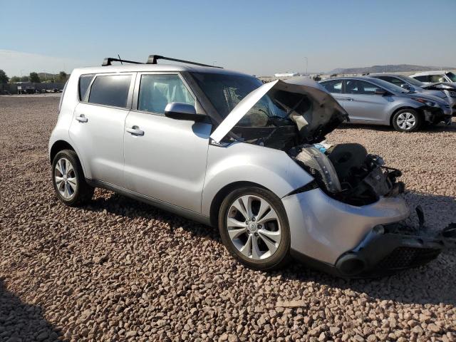 KNDJP3A57F7749423 - 2015 KIA SOUL + SILVER photo 4