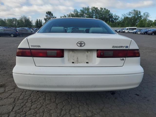 JT2BF22K9W0115263 - 1998 TOYOTA CAMRY CE 白色 照片 11
