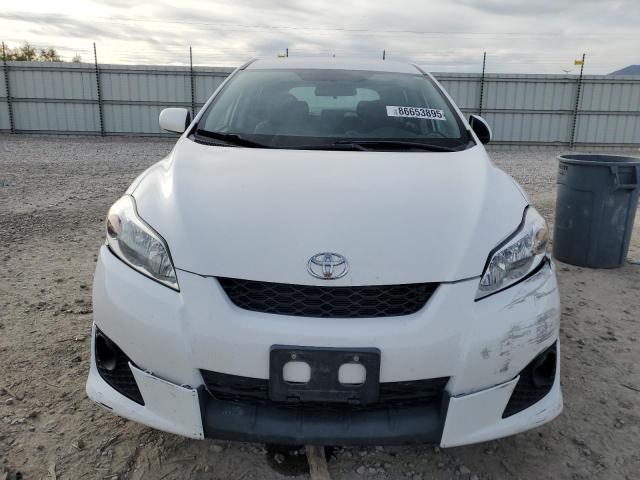 2T1KE40E69C017790 - 2009 TOYOTA COROLLA MA S WHITE photo 5