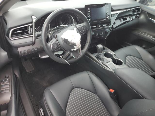 4T1G11AK3RU844763 - 2024 TOYOTA CAMRY SE NIGHT SHADE WHITE photo 8