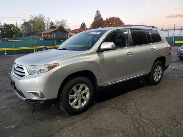 2011 TOYOTA HIGHLANDER BASE, 