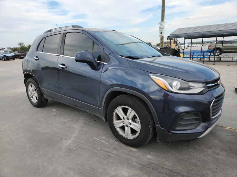 3GNCJLSB4JL261752 - 2018 CHEVROLET TRAX 1LT Көк фото 4