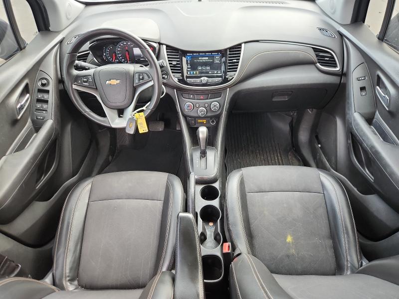 3GNCJLSB4JL261752 - 2018 CHEVROLET TRAX 1LT Көк фото 8