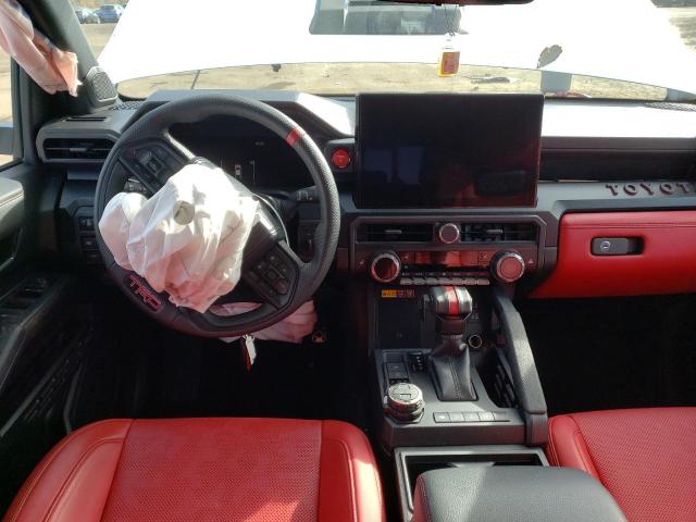 3TYLC5LNXRT009411 - 2024 TOYOTA TACOMA DOUBLE CAB WHITE photo 8